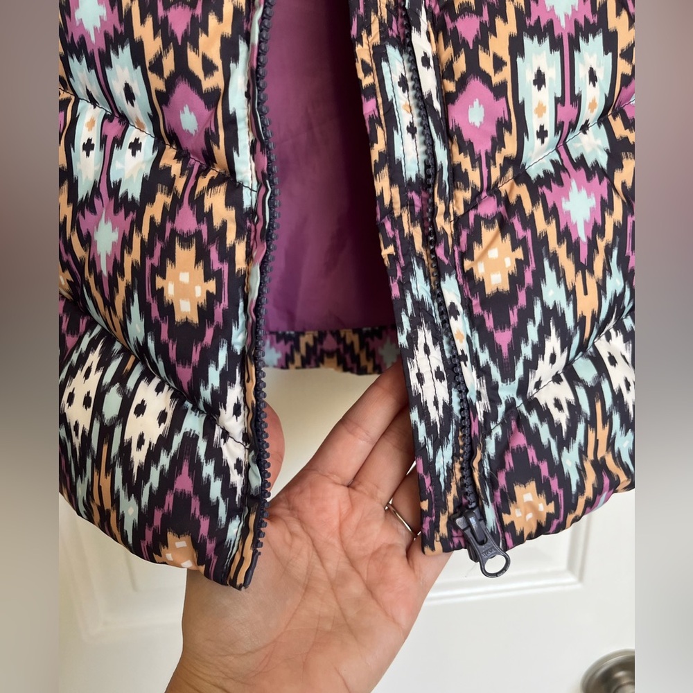 Levi's Aztec Geometric Patterned Puffer Jacket - image 8